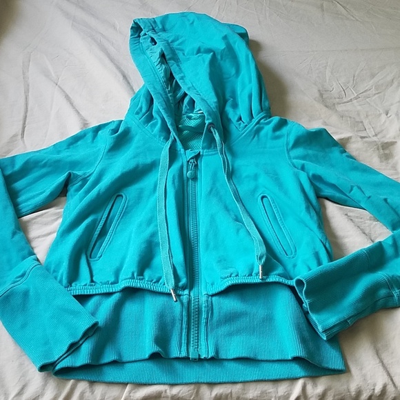 Gently Used Lululemon Short Hooded Sweater - Picture 1 of 5